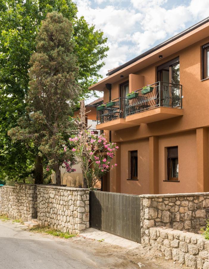 Cave Apartment Вирпазар Экстерьер фото